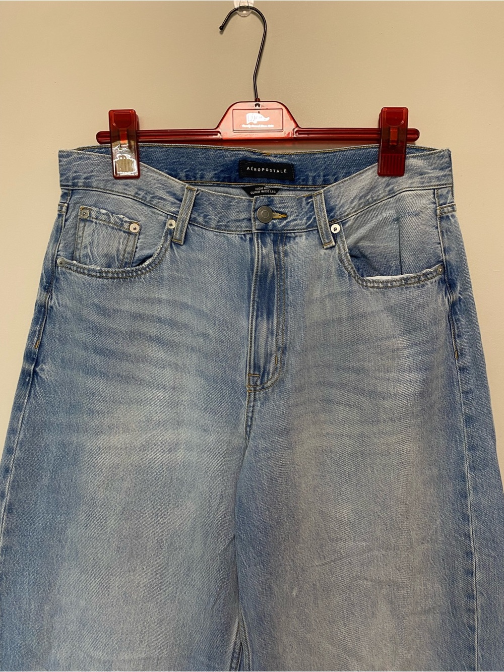 Aéropostale High Rise/Wide Leg Jeans